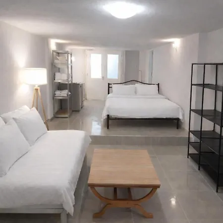 Angelos House Apartment