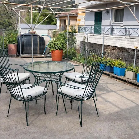 Angelos House Apartment *